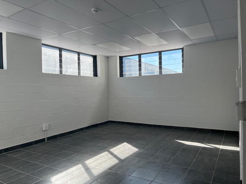 To Let Commercial Property for Rent in Retreat Industrial Western Cape